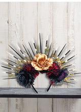 Load image into Gallery viewer, Halora Quilled Sunburst Halo Crown