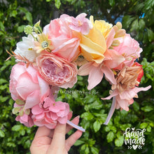 Load image into Gallery viewer, Vintage Selina Flower Crown [Large]
