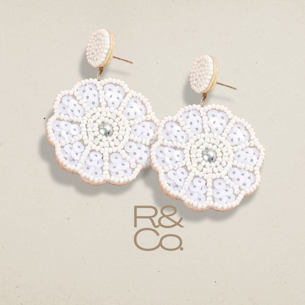 White Shelly Beaded Drop earrings [white]