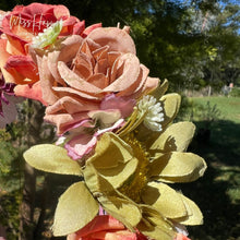 Load image into Gallery viewer, Calla Vintage Flower crown [small]
