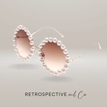 Load image into Gallery viewer, Round pearl sunglasses [white]
