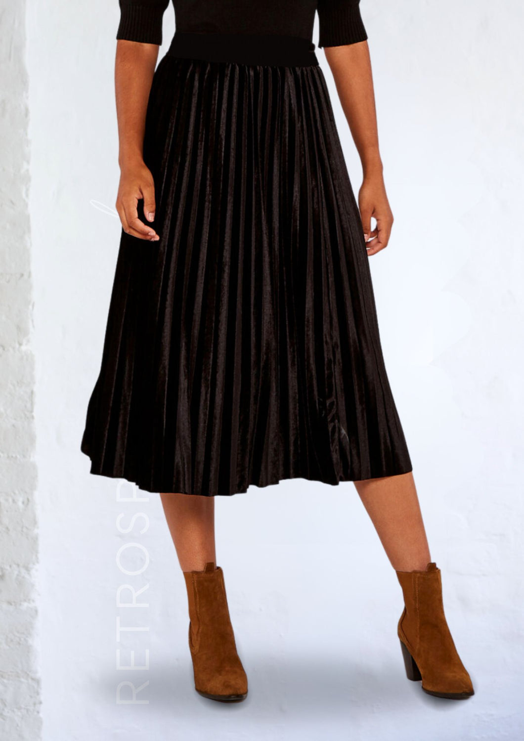 Delia pleat velour skirt [black]