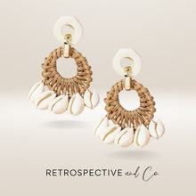 Load image into Gallery viewer, Myan Beach Rattan Earrings [Natural]
