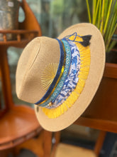Load image into Gallery viewer, Summer in Cypres Panama Hat [biscuit]
