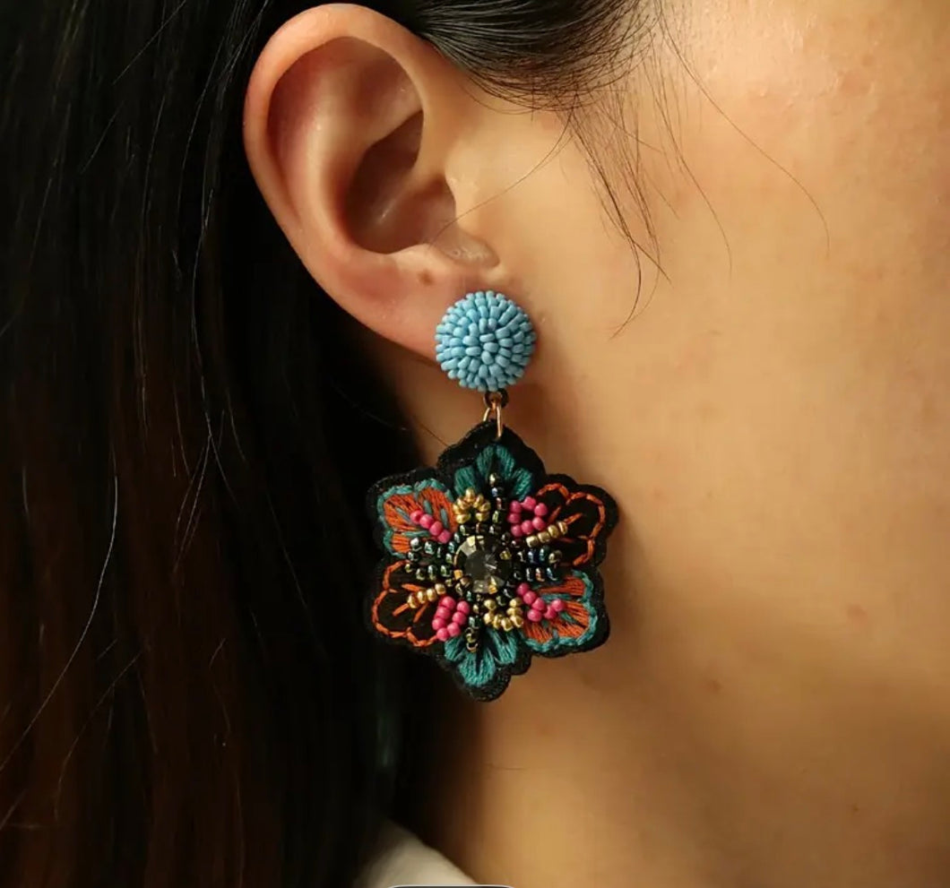 Beaded Western Flower Drop earrings [brights]