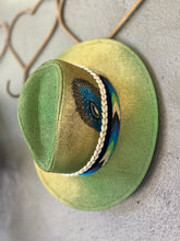 Load image into Gallery viewer, Coatlicue Peacock Panama Hat [green/gold]
