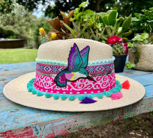 Load image into Gallery viewer, Coronet Hummingbird Panama Hat [cream]
