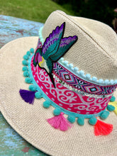 Load image into Gallery viewer, Coronet Hummingbird Panama Hat [cream]
