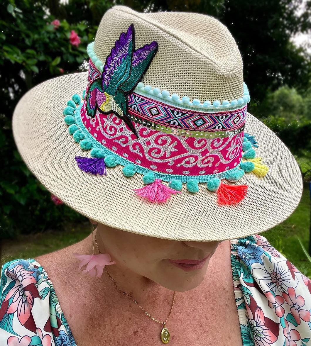 Coronet Hummingbird Panama Hat [cream]