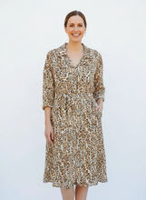 Load image into Gallery viewer, Elani Shirt Dress [leopard]
