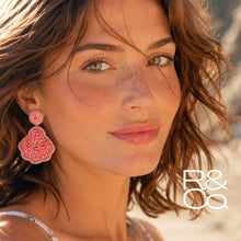 Load image into Gallery viewer, Pearly Shelly Beaded Drop earrings [pink]
