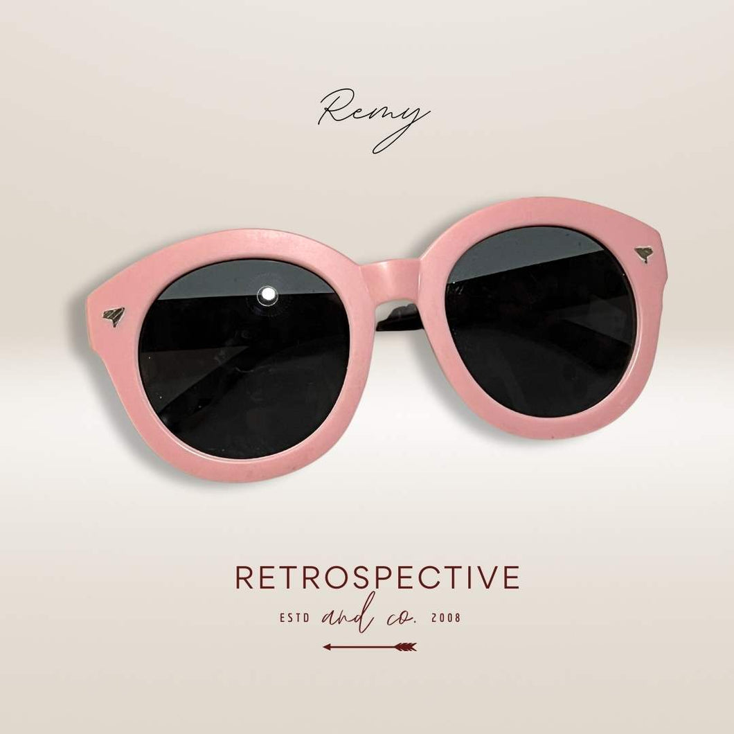 Remy chunky cateye Sunglasses [pink]