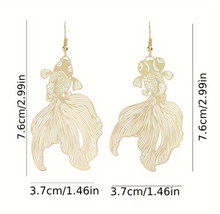 Load image into Gallery viewer, Koi drop earrings [gold]
