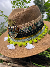 Load image into Gallery viewer, Mauna Loa Panama Hat [coffee]
