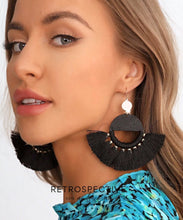 Load image into Gallery viewer, Xanthe tassel earrings [Black]
