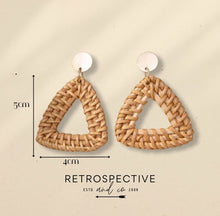 Load image into Gallery viewer, Myan Beach Rattan Earrings [Natural]
