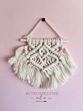 Load image into Gallery viewer, Beverley Mini Macrame Hanging [Cream]
