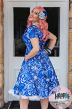 Load image into Gallery viewer, Ramblin Rose Dress: Small
