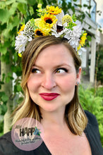 Load image into Gallery viewer, Sunflower Flower Crown
